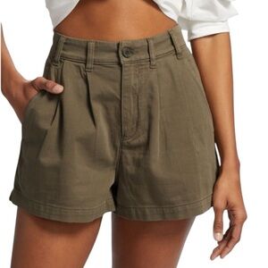 Free People | Women’s Green Billie Pleated Shorts Size 2 NWT